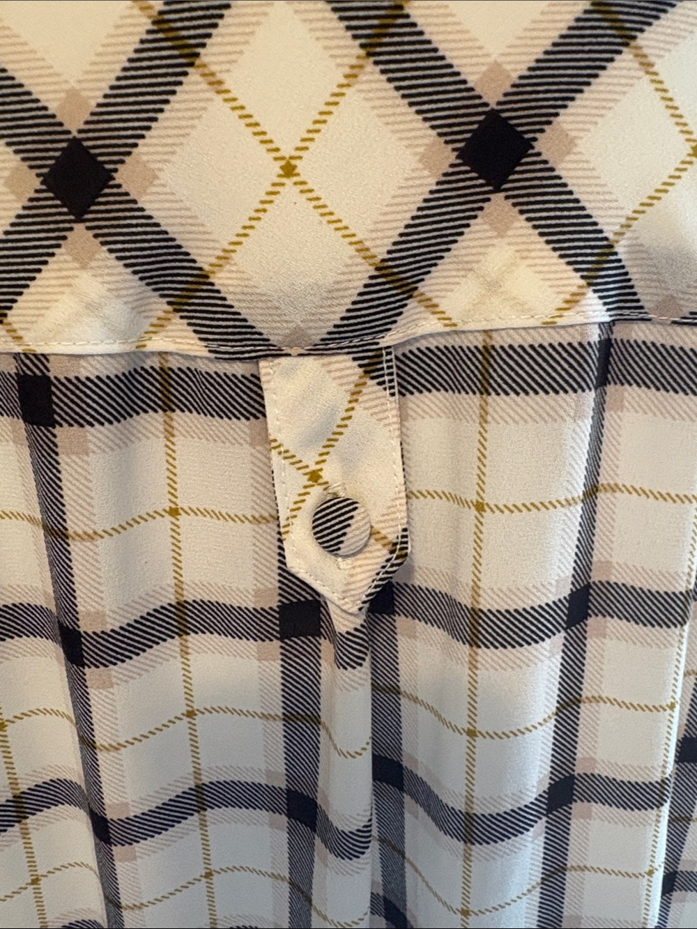 Torrid Ivory Plaid Tunic with Black and Gold Lines - Picture 5 of 7